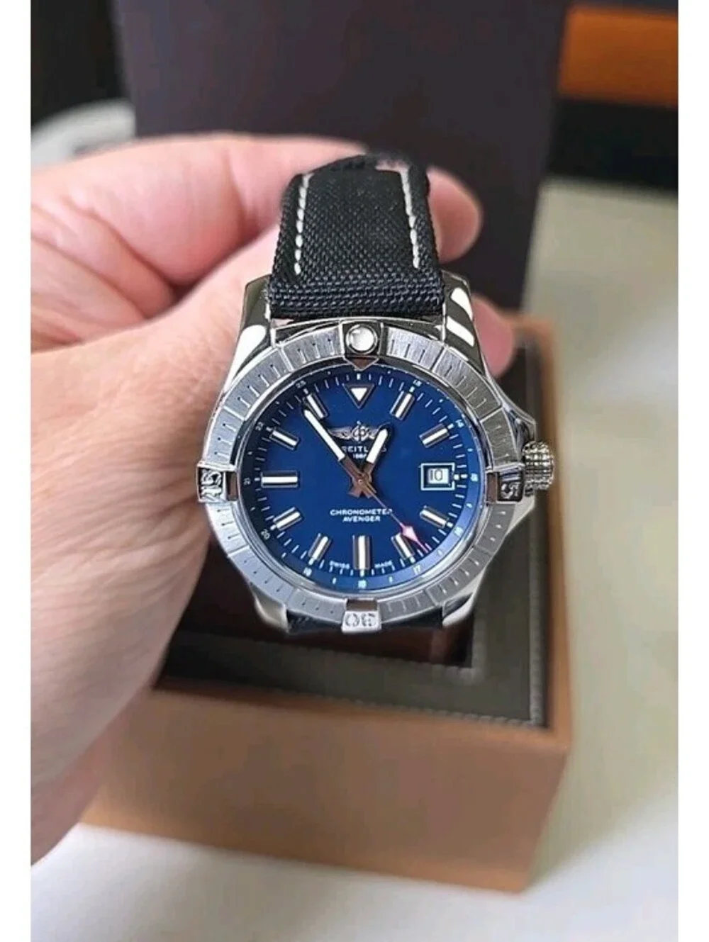 Breitling Avenger Automatic 43 Blue A17318101C1X1 Box, Booklet and Card. MINT